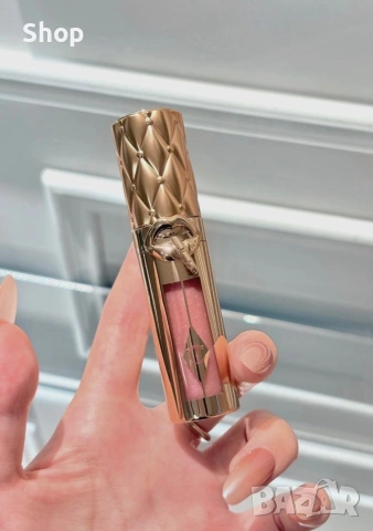 Charlotte Tilbury lip gloss 