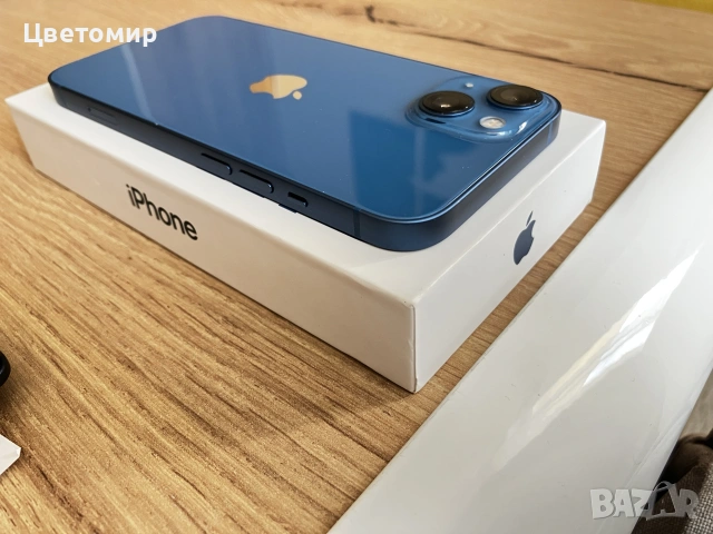 iPhone 13 Blue 256gb безупречен