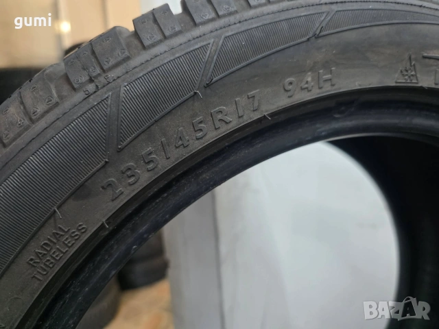 4бр зимни гуми 235/45/17 DUNLOP L06180 , снимка 6 - Гуми и джанти - 55185479