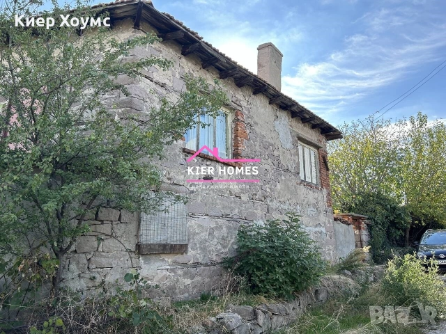 Двуетажна къща в с. Сталево, обл. Хасково , снимка 4 - Къщи - 55221777