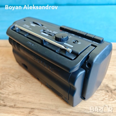 Sony CFM-10 радиокасетофон, снимка 3 - Радиокасетофони, транзистори - 54760743