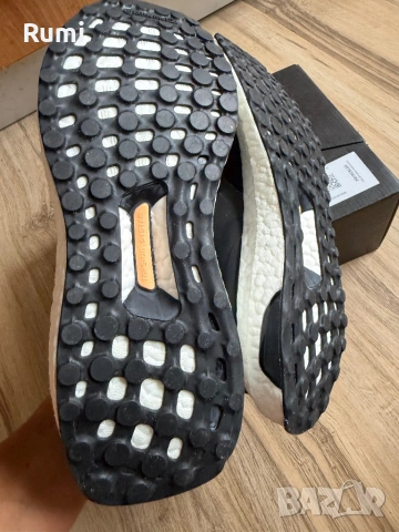 Оригинални нови маратонки Adidas UltraBoost 4.0 DNA ! 36 н, снимка 6 - Маратонки - 54782260