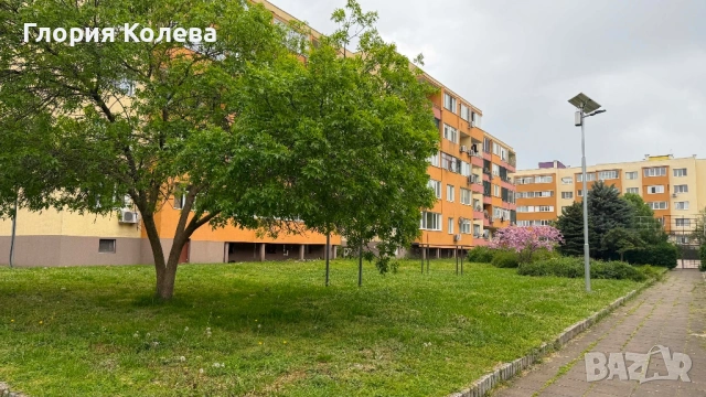 Продавам тристаен апартамент гр.Тервел
