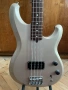 Продавам оригинална японска бас китара IBANEZ ROADSTAR IIB, снимка 3