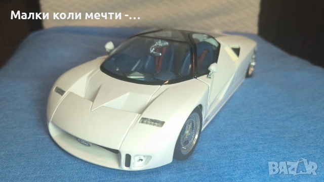 Метална кола Ford GT , мащаб 1:18 , снимка 2 - Колекции - 55081208