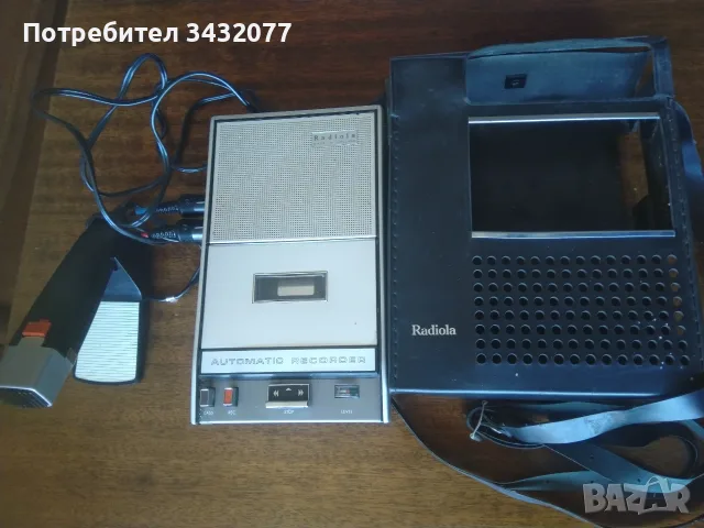 Репортерски касетофон, снимка 2 - Радиокасетофони, транзистори - 55509889