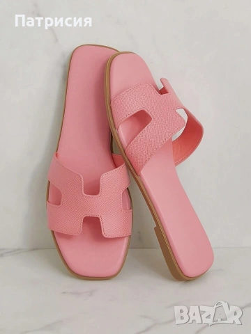 Чисто нови дамски розови летни чехли в стил Hermes, розов цвят, с лек релеф, размер 39