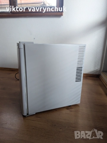 Мини хладилник Crown CR-48A (48L) – Употребяван, снимка 7 - Хладилници - 54082943