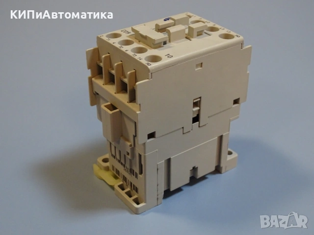 контактор Allen-Bradley 100-C09*10 24V 50Hz 25A Contactor, снимка 3 - Резервни части за машини - 54525450