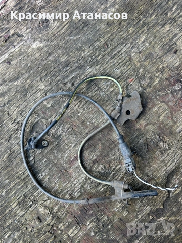 89542-02061. ABS датчик преден десен за Тойота Версо. 2009-2018г