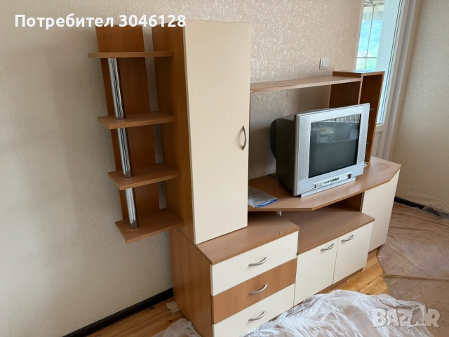 Продавам секция, снимка 2 - Секции и витрини - 55153306