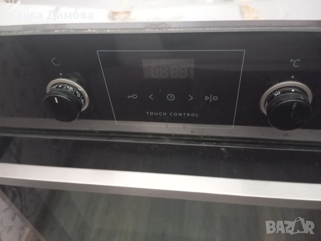 Продавам мултифункционална фурна за вграждане Gorenje (Черен цвят/Инокс), снимка 3 - Печки, фурни - 54407701