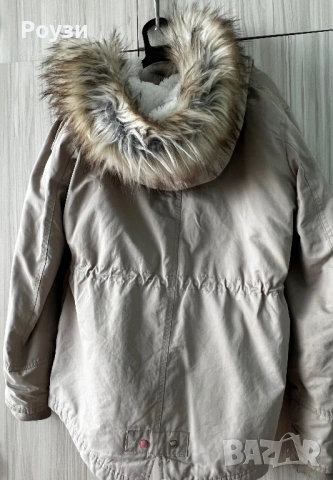 Дамска парка, снимка 2 - Якета - 53959717