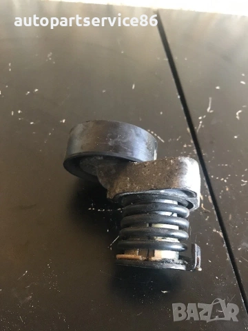 Обтегач на ремък за Mercedes C Class W203 230 Petrol (A2712000270) , снимка 2 - Части - 55260285