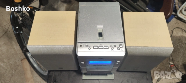 Мини уредба JVC ca-uxh10, снимка 4 - Аудиосистеми - 54367301