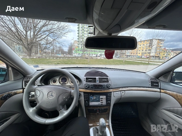 Mercedes w211 E270 CDI Ръчка, снимка 11 - Автомобили и джипове - 54623568
