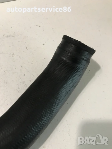Маркуч за интеркулер за Mercedes Vito W639 111 CDI (03-2010) A6395281782, снимка 2 - Части - 55157799