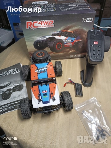 Кола с дистанционно управление Axirata, високоскоростна 40+KM/H бърза RC играчка , снимка 2 - Коли, камиони, мотори, писти - 54407071