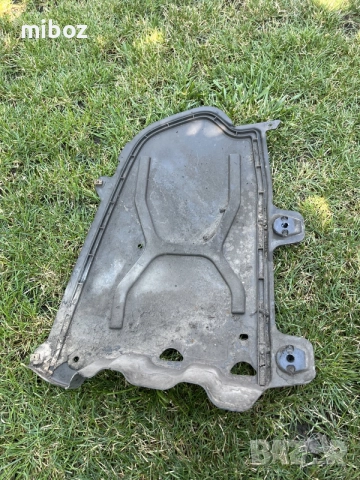Кора под купе Шкода Октавия Skoda Octavia 3, снимка 2 - Части - 55306737