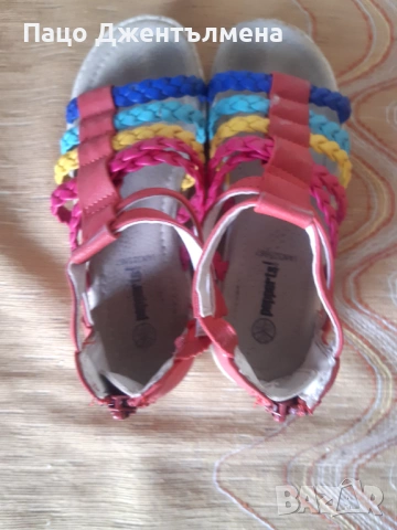  Обувките се продават , снимка 2 - Дамски обувки на ток - 54350052