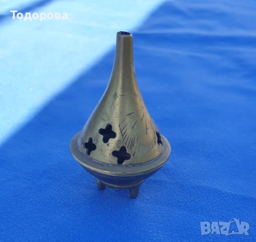 Бронзово съдче за благовония-аромати