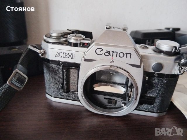Canon AE-1 Japan, снимка 5 - Фотоапарати - 48639255