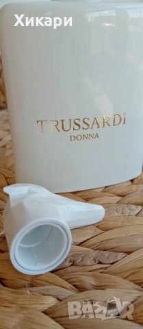 Оригинална парфюмна вода Trussardi Donna Levriero Limited Edition 100 ml, снимка 5 - Дамски парфюми - 54096973