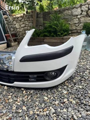 Броня за VW TOURAN заедно с халогените
, снимка 4 - Части - 55687380