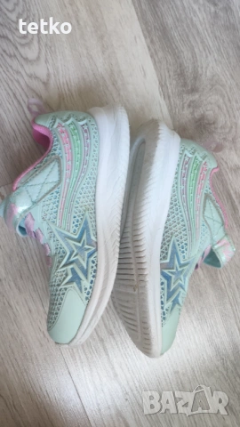 момичешки маратонки skechers размер 29, снимка 2 - Детски маратонки - 54895079