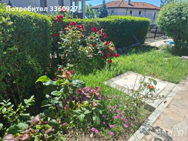 Продавам двуетажна къща с басейн и собствен парцел, в к-с Флорал хилс, до град Ахелой, снимка 15 - Къщи - 54865373