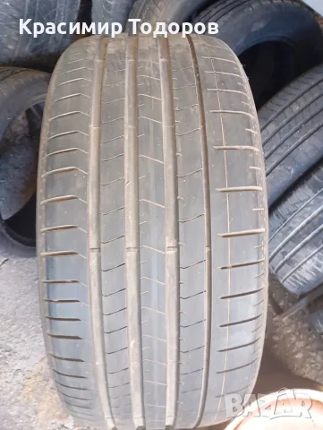 гума за лек автомобил PIRELLI 275/35R21, снимка 2 - Гуми и джанти - 55508924