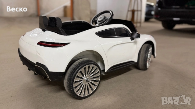     Детска електрическа кола с дистанционно, 12V, много запазена, снимка 5 - Електрически играчки - 54425520