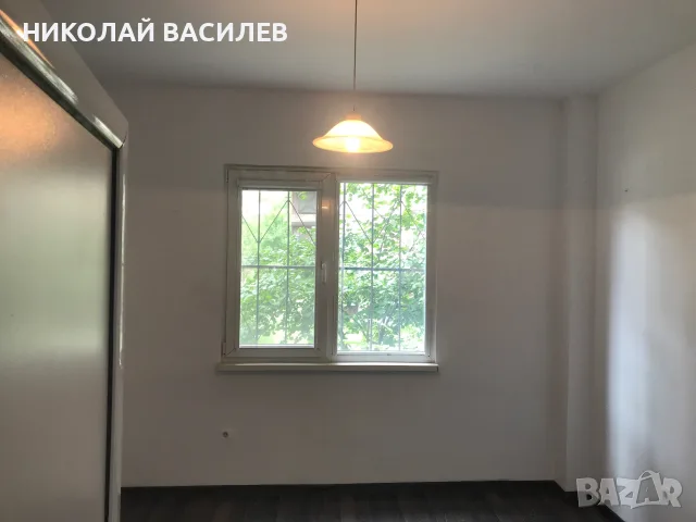 Боядисване финна шпакловка :Обръщане на  прозорци  . Подмазване  фуги  на  гипсокартон  и  други   .