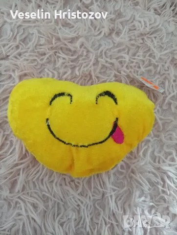 Плюшена играчка сърце