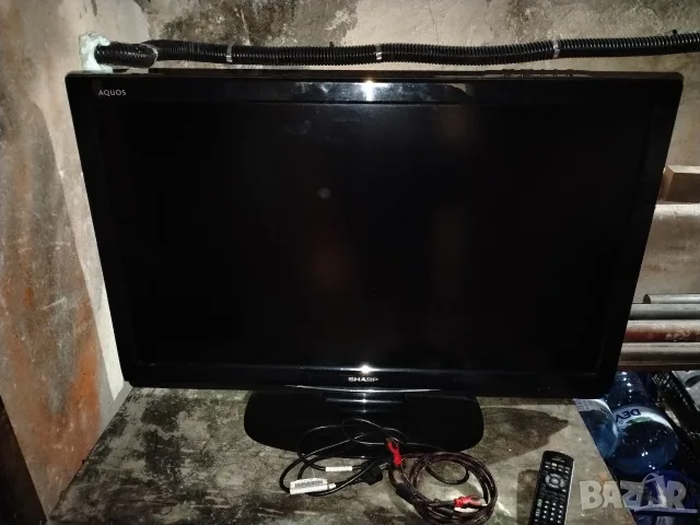 Продавам телевизор SHARP LC-37D44E, снимка 5 - Телевизори - 55434906