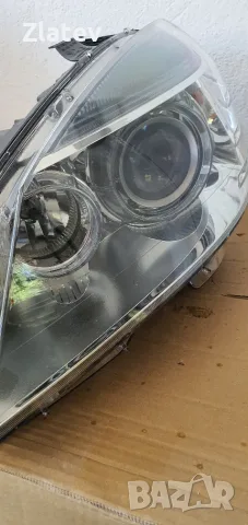 Оригинален ляв фар с лупа за Mercedes C-класа W204 – напълно комплектен, без липси