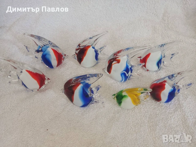риби от масивно цветно стъкло тип Мурано