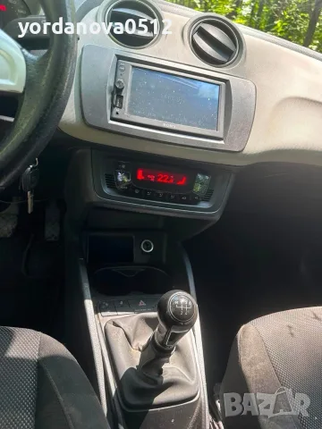Seat Ibiza 1.4 2009, снимка 5 - Автомобили и джипове - 55332012