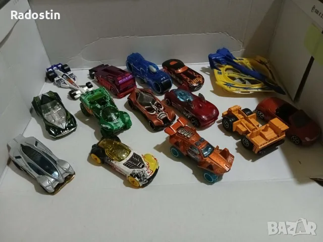 Hot Wheels и Matchbox колички, снимка 5 - Коли, камиони, мотори, писти - 55694267