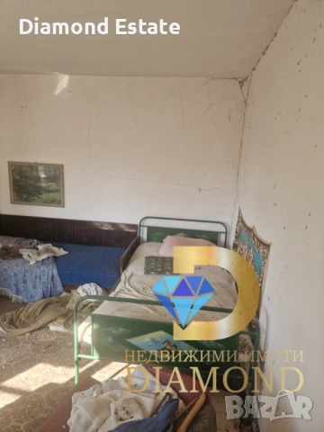 Къща в село Златна ливада обл. Стара Загора, снимка 5 - Къщи - 48039218