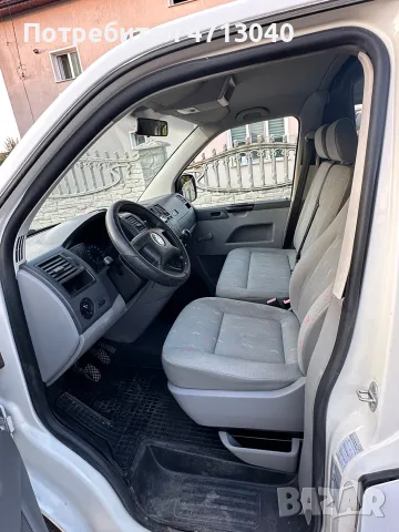 Продава се VW Transporter T5, снимка 7 - Бусове и автобуси - 55451158
