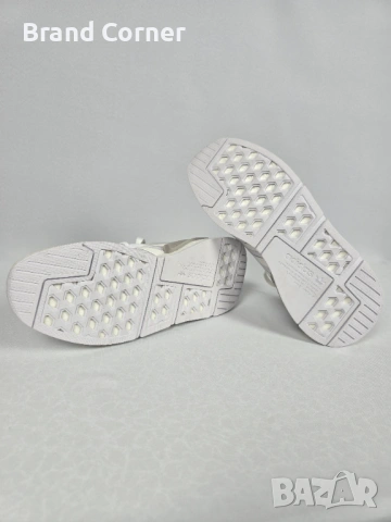 Оригинални маратонки Adidas NMD– Светлосиви – Чисто нови, снимка 5 - Маратонки - 54278413
