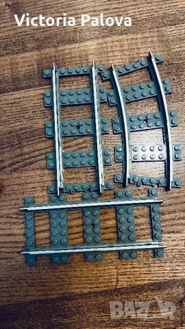 Ретро метални LEGO 9V релси за влак ( 33части)  + ПОДАРЪК оригинален захранващ кабел, снимка 2 - Конструктори - 54953405