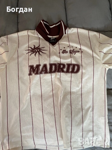 Тениска Pull&Bear, снимка 2 - Тениски - 53980331