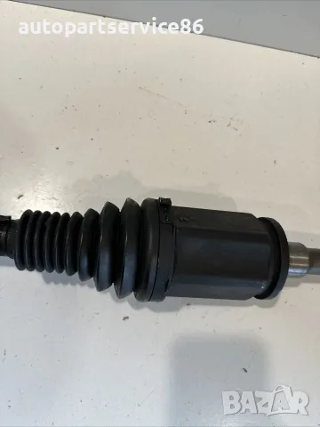 Предна дясна полуоска за BMW F10 F11 530Xd 245Hp (2012), снимка 2 - Части - 55364171