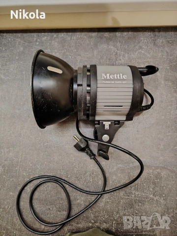 Студийна светкавица METTLE Professional Quartz Light (QL‑1000)
