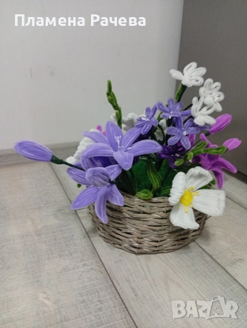 Букети от ръчно изработени цветя 