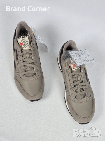 Нови Reebok Classic Leather №42, снимка 2 - Маратонки - 54290760