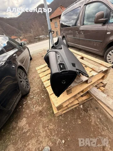 Табло BMW X3 F25 2016г, снимка 3 - Части - 55371676