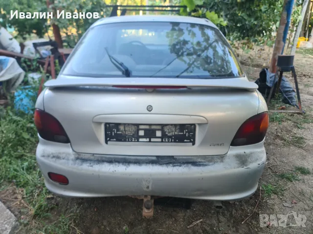 Продавам Хюндай Акцент 1.3 и НА ЧАСТИ
